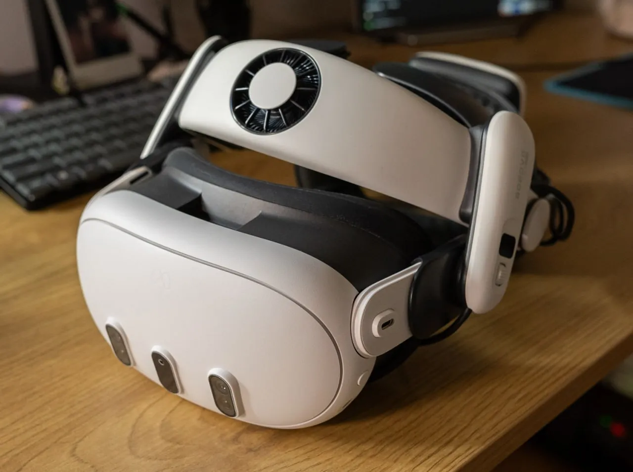 Meta Quest 3 512GB с аксессуарами BOBOVR 5