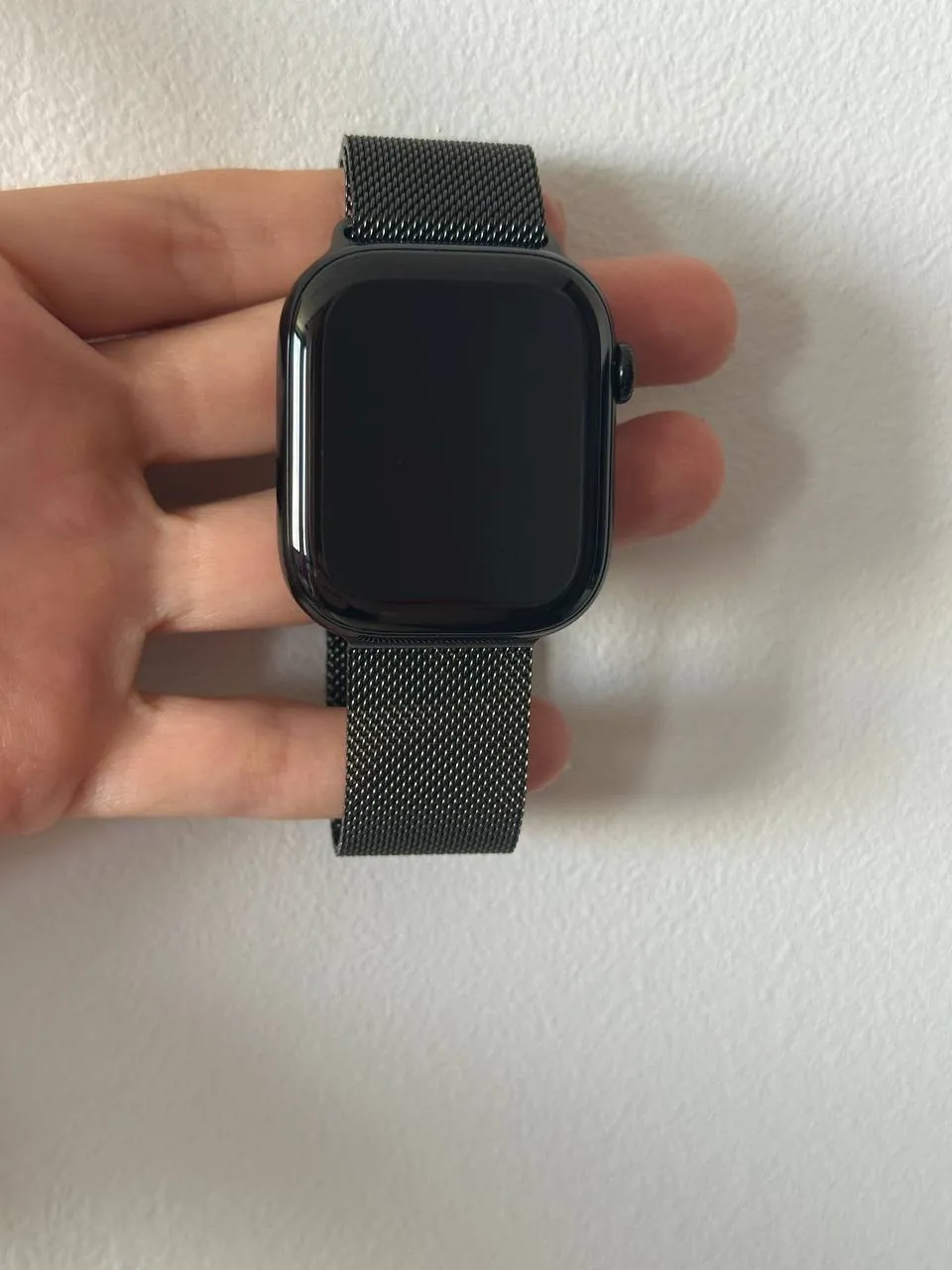 Продаю Apple Watch Series 11. Aluminum case 46 mm цвет Jet Black, GPS. Ремешок Stainless Steel Mi... 1