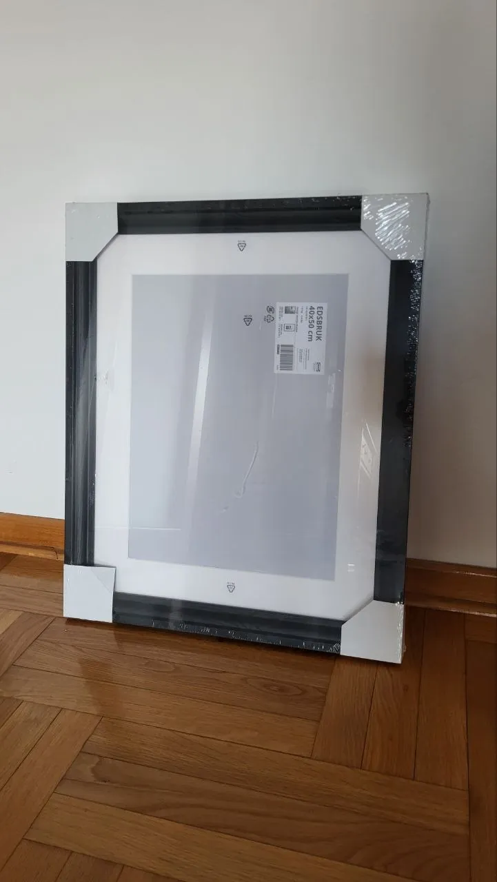 Рамка IKEA Edsbruk 40×50 с паспарту чёрная 1