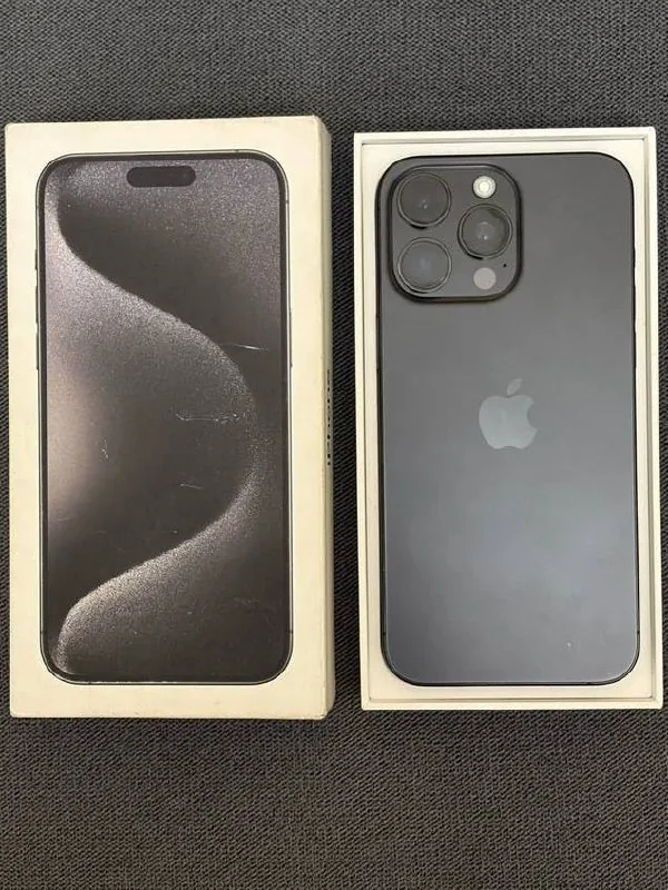 iPhone 15 Pro Max 256GB идеальное состояние 1