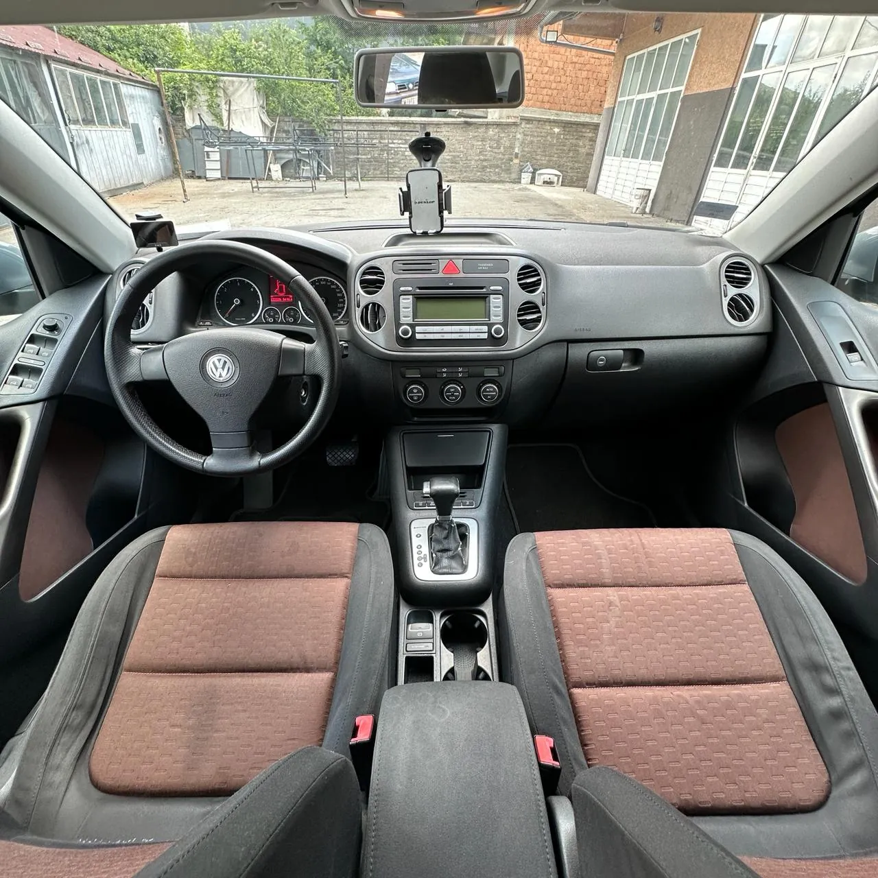 VW Tiguan 2.0 TDI 4Motion 2007 автомат 9