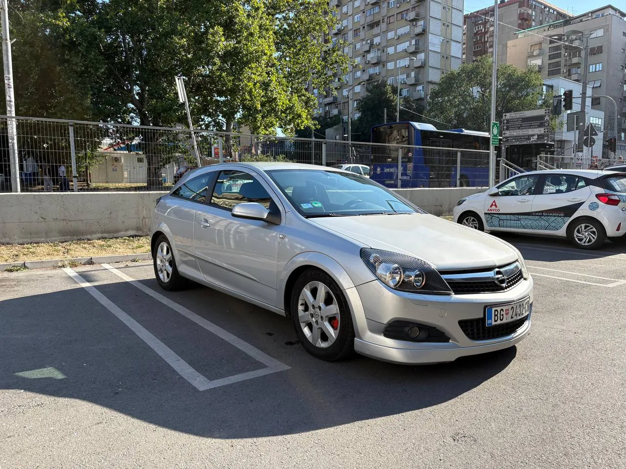 Opel Astra GTC 2009 дизель механика 1