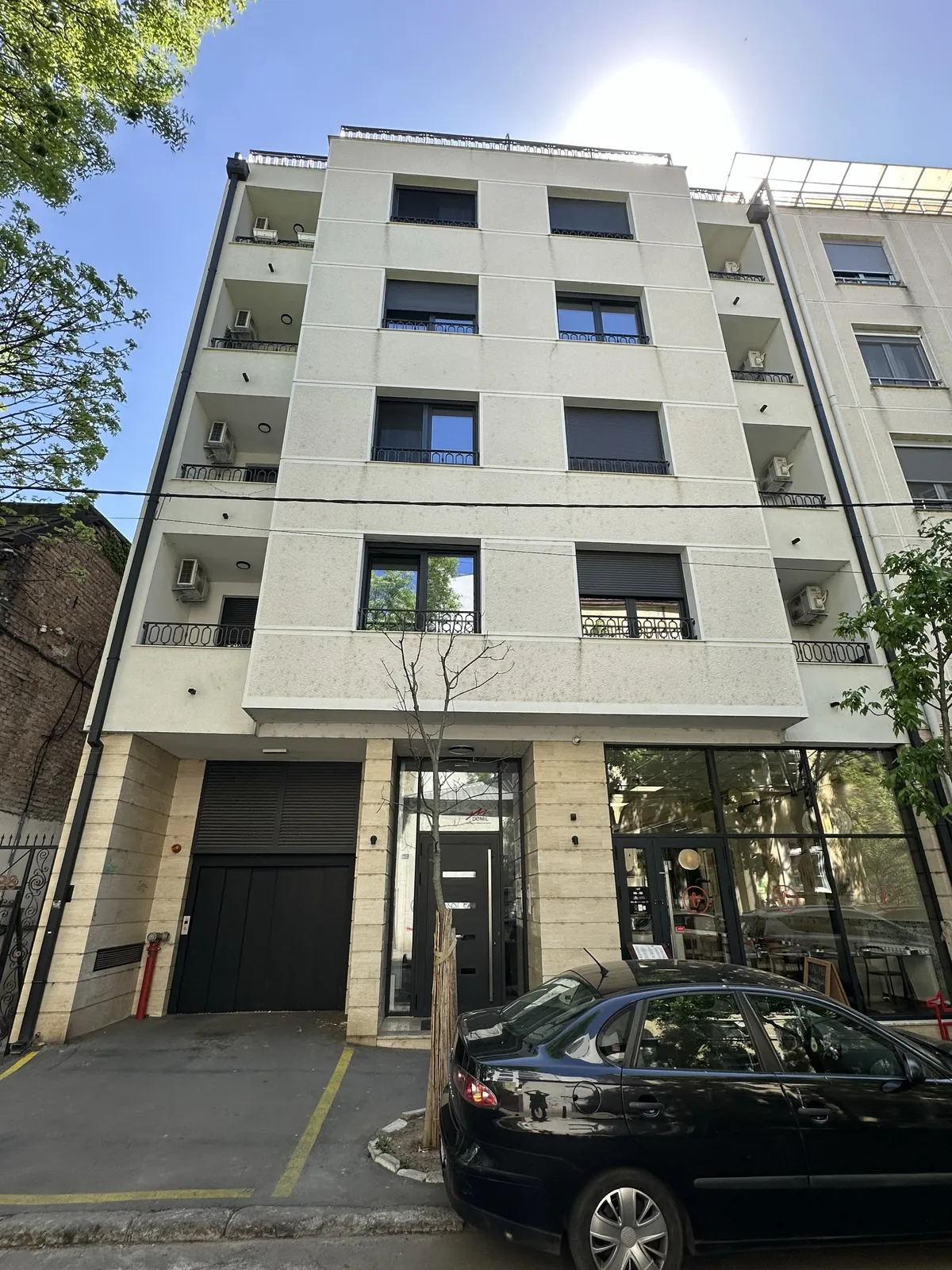 Аренда парковочного места Белград Knez Miletina 26 1
