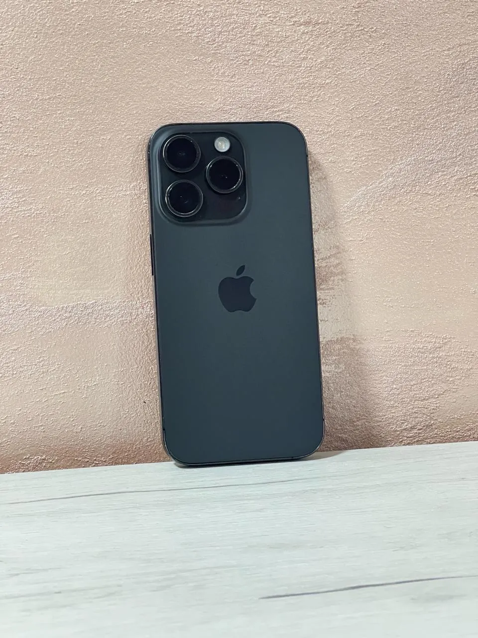 iPhone 15 Pro 256GB Черный Белград 2
