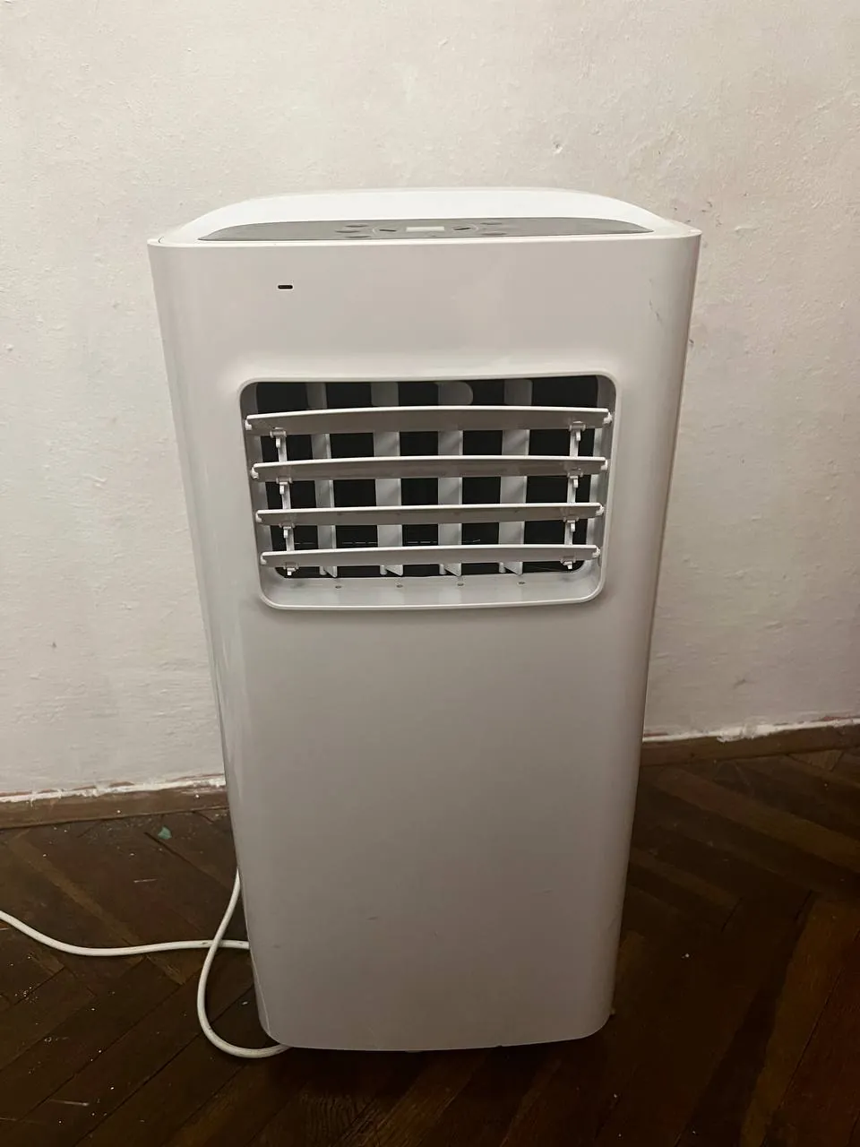 Напольный кондиционер 7000 BTU 1