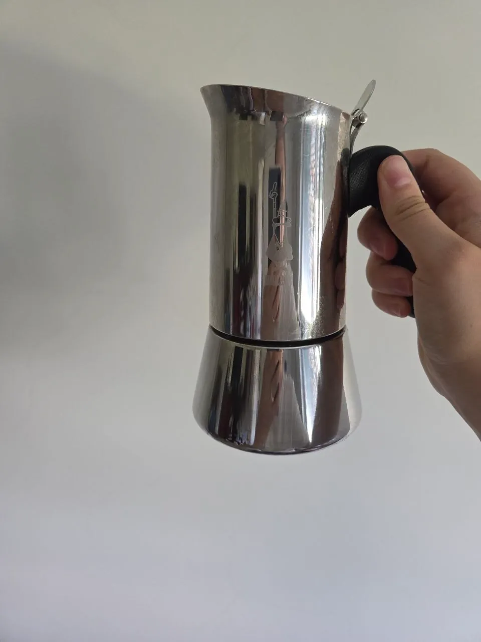 Гейзерная кофеварка Bialetti Venus 1