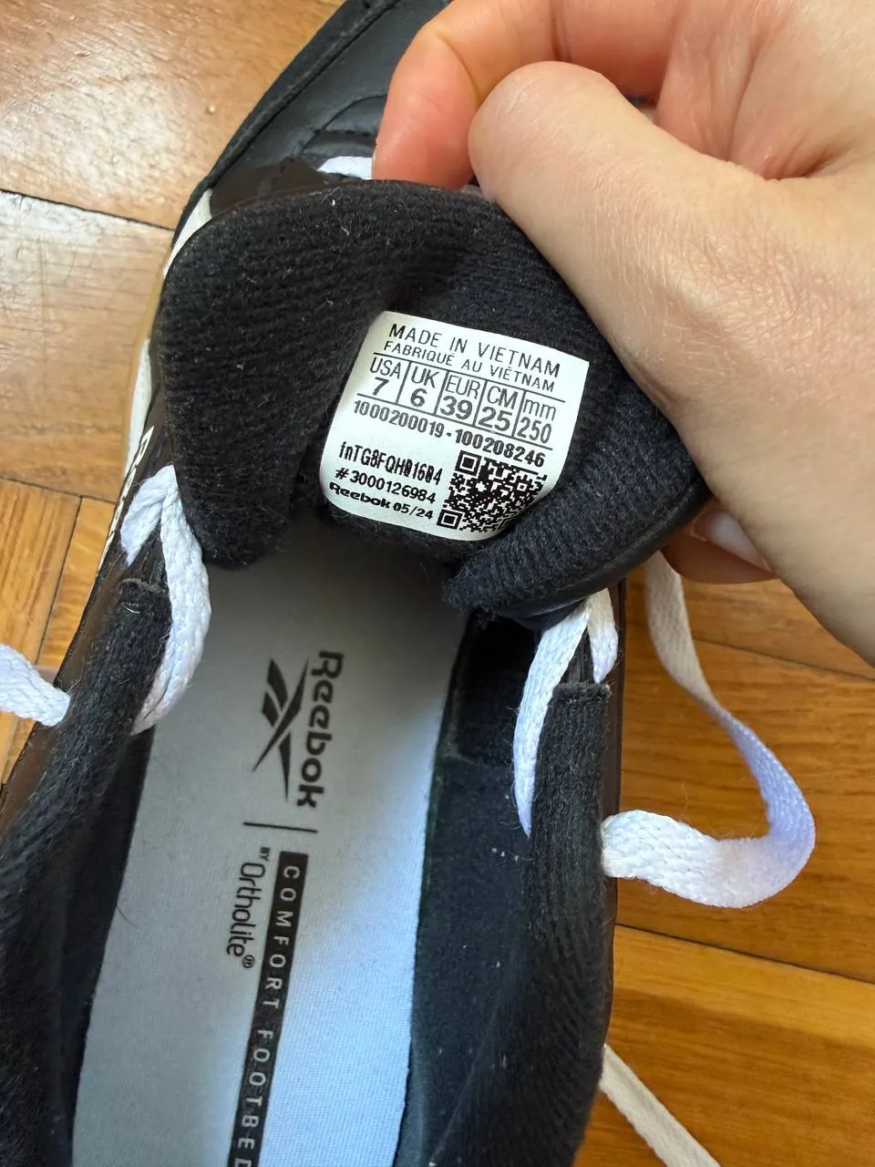 Кроссовки Reebok размер 39 3