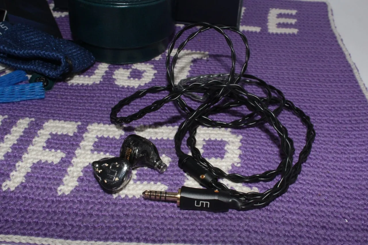 Наушники Unique Melody Mest MK2 IEM Земун Белград 4