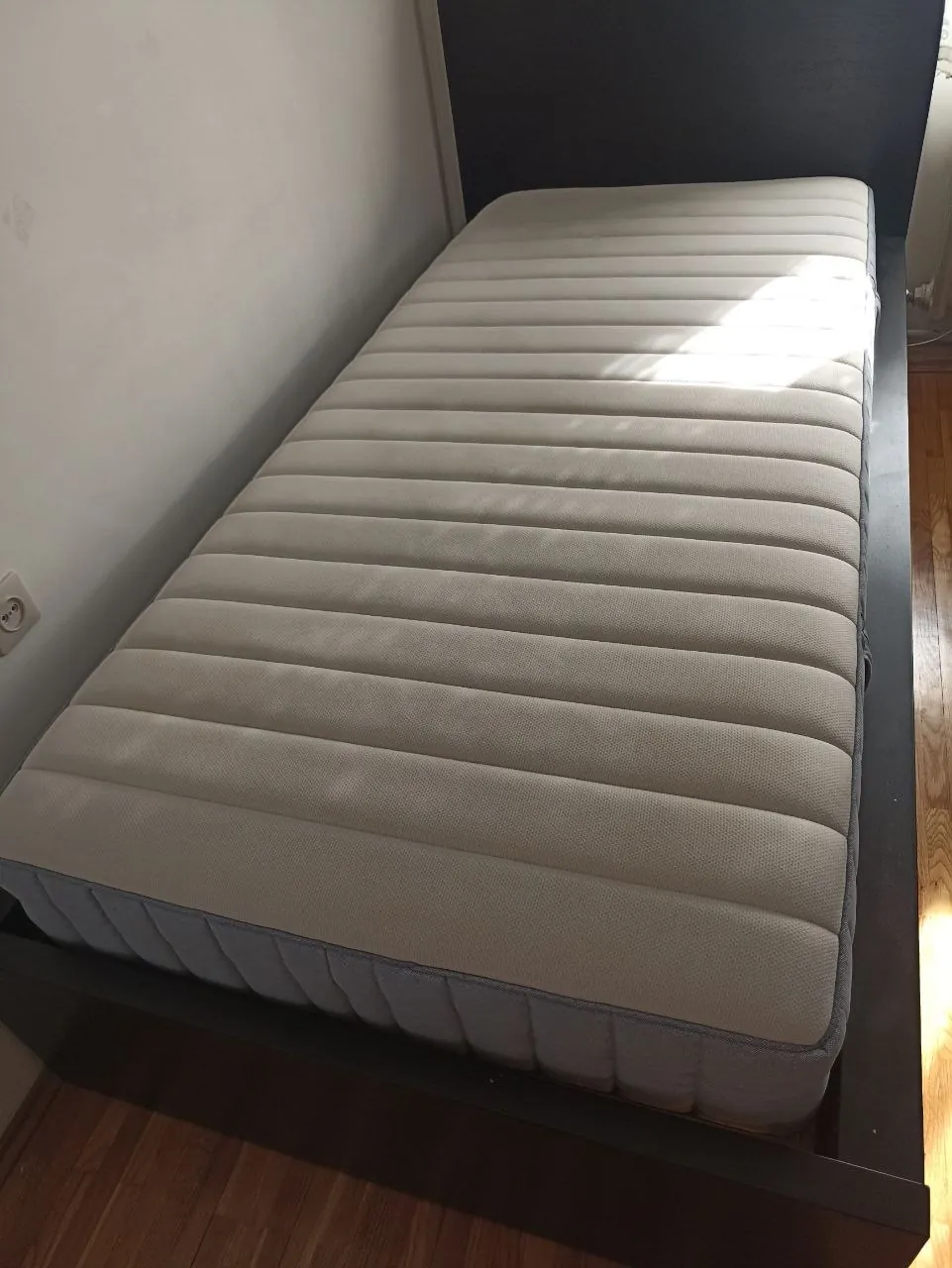 Кровать матрас тумбочка IKEA Malm Суботица 5