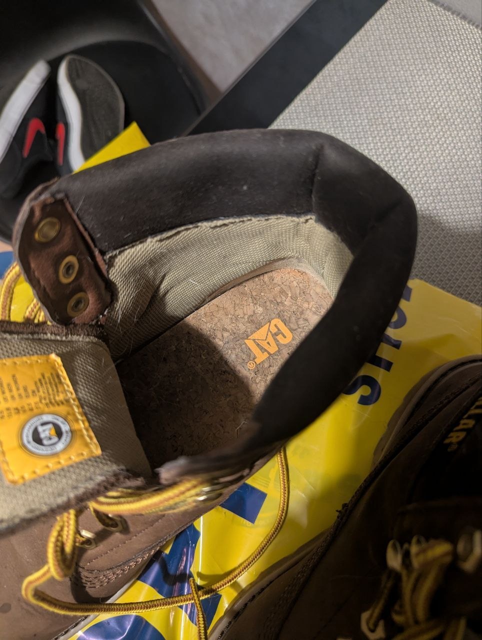 Ботинки Caterpillar 4