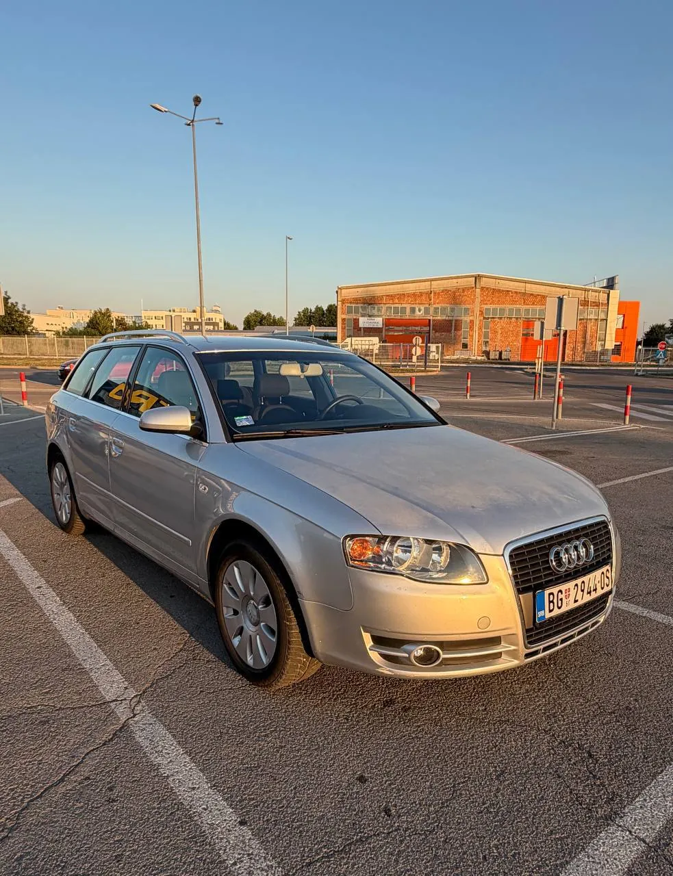Audi A4 B7 Avant 2.0 TDI механика 1