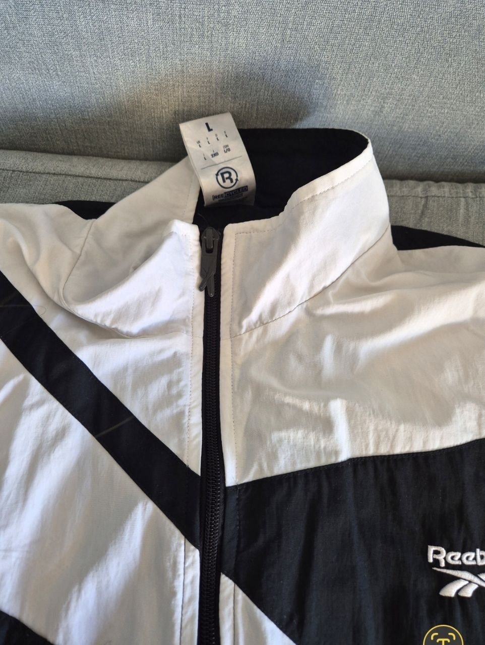 Ветровка Reebok 4
