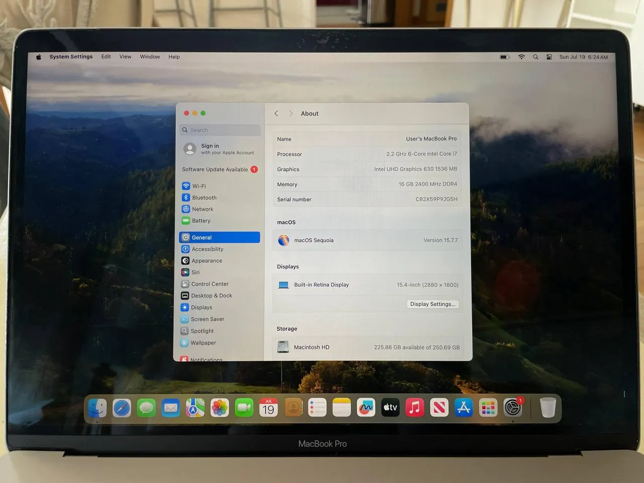 MacBook Pro 15 2018 i7 16GB 256GB SSD 2