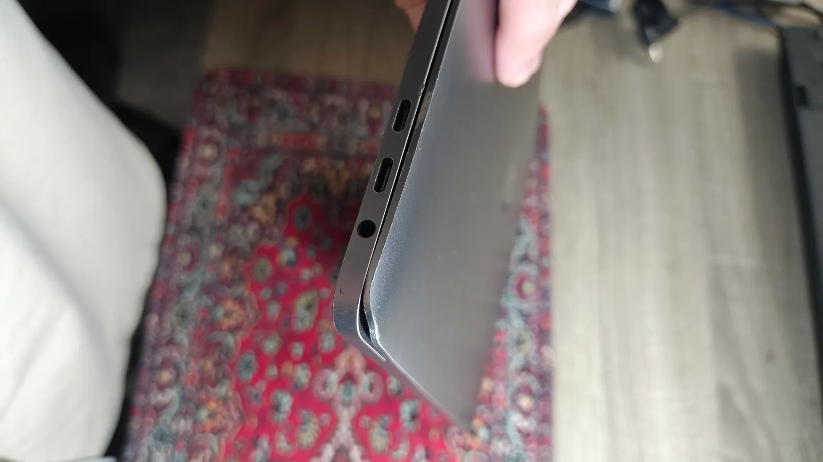 MacBook Pro 15 дюймов Intel i5 SSD 500 3