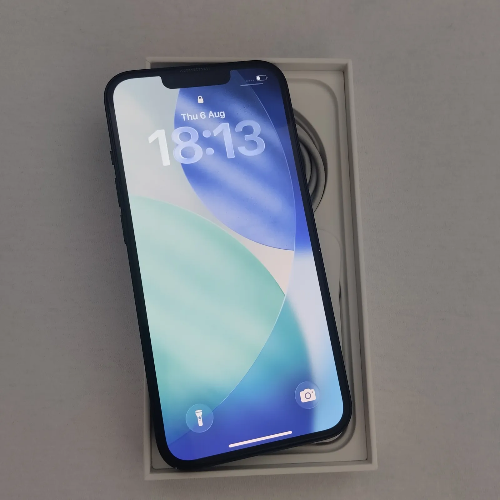 iPhone 13 128GB Midnight Нови-Сад 1