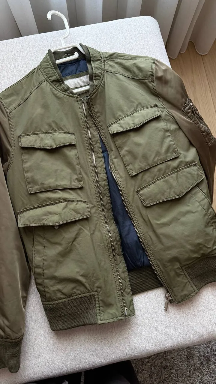 Бомбер Zara Man зелёный размер S Белград 1