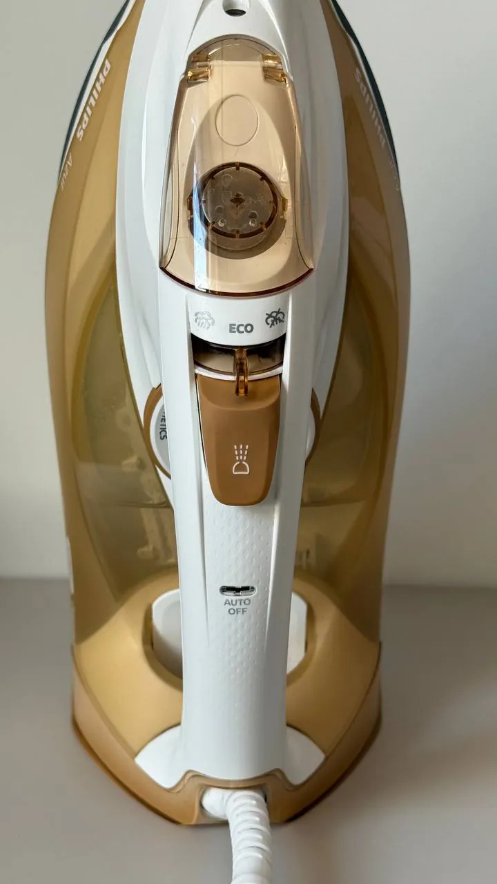 Паровой утюг Philips Azur GC4552/00 5
