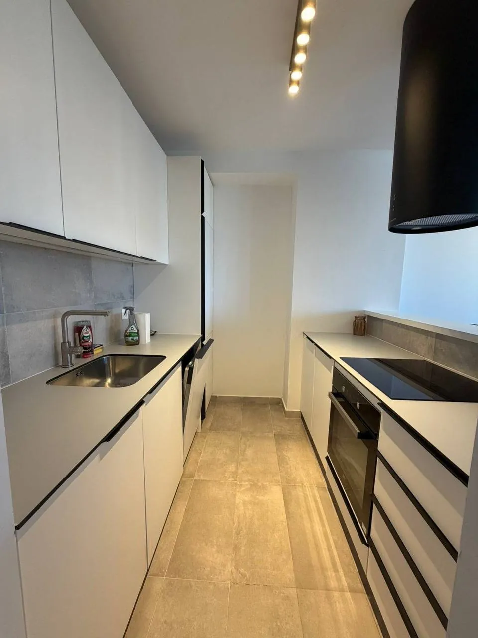 Квартира 3-комнатная 68 м² Врачар, долгосрочная аренда 3