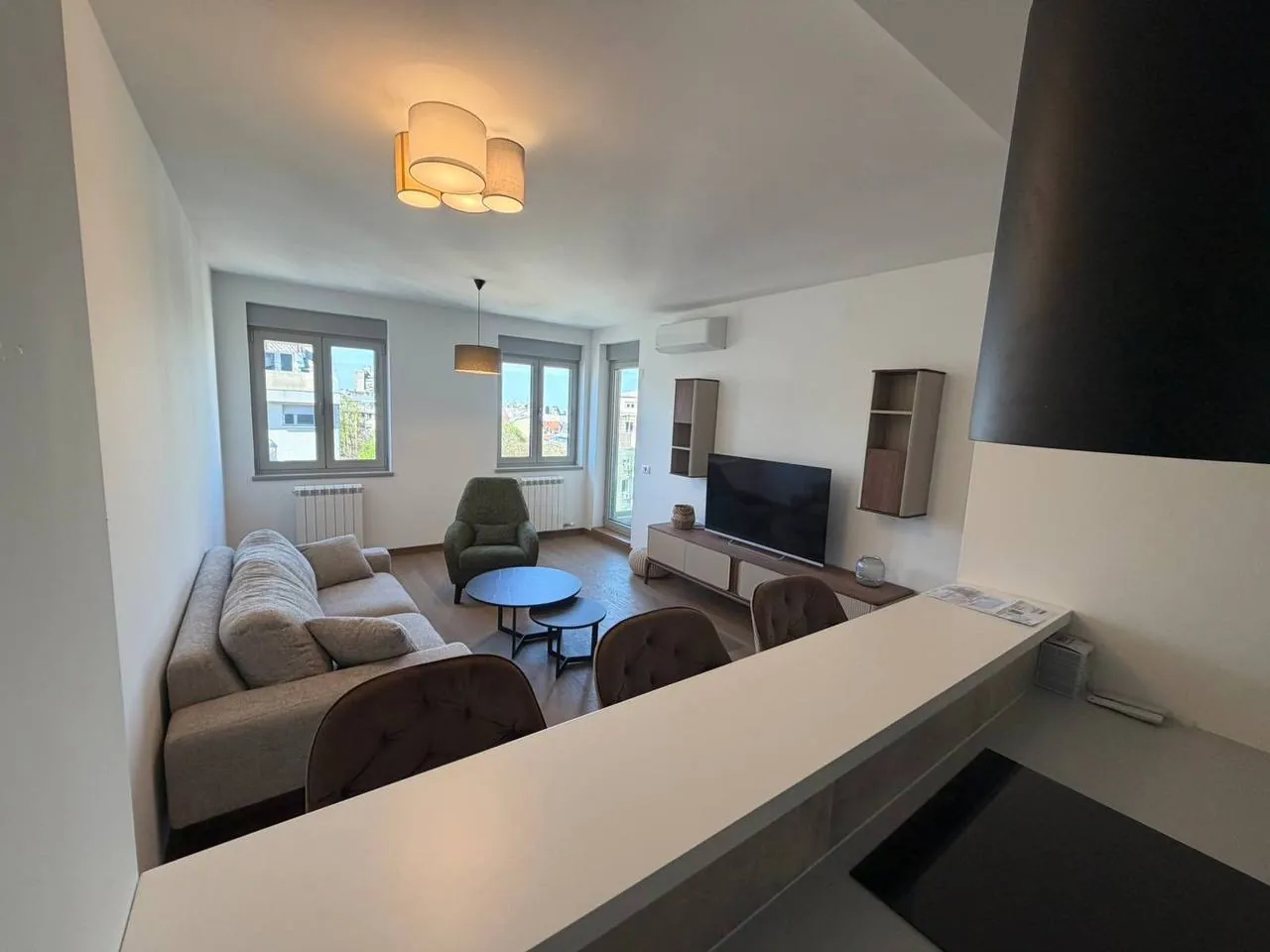 Квартира 3-комнатная 68 м² Врачар, долгосрочная аренда 8