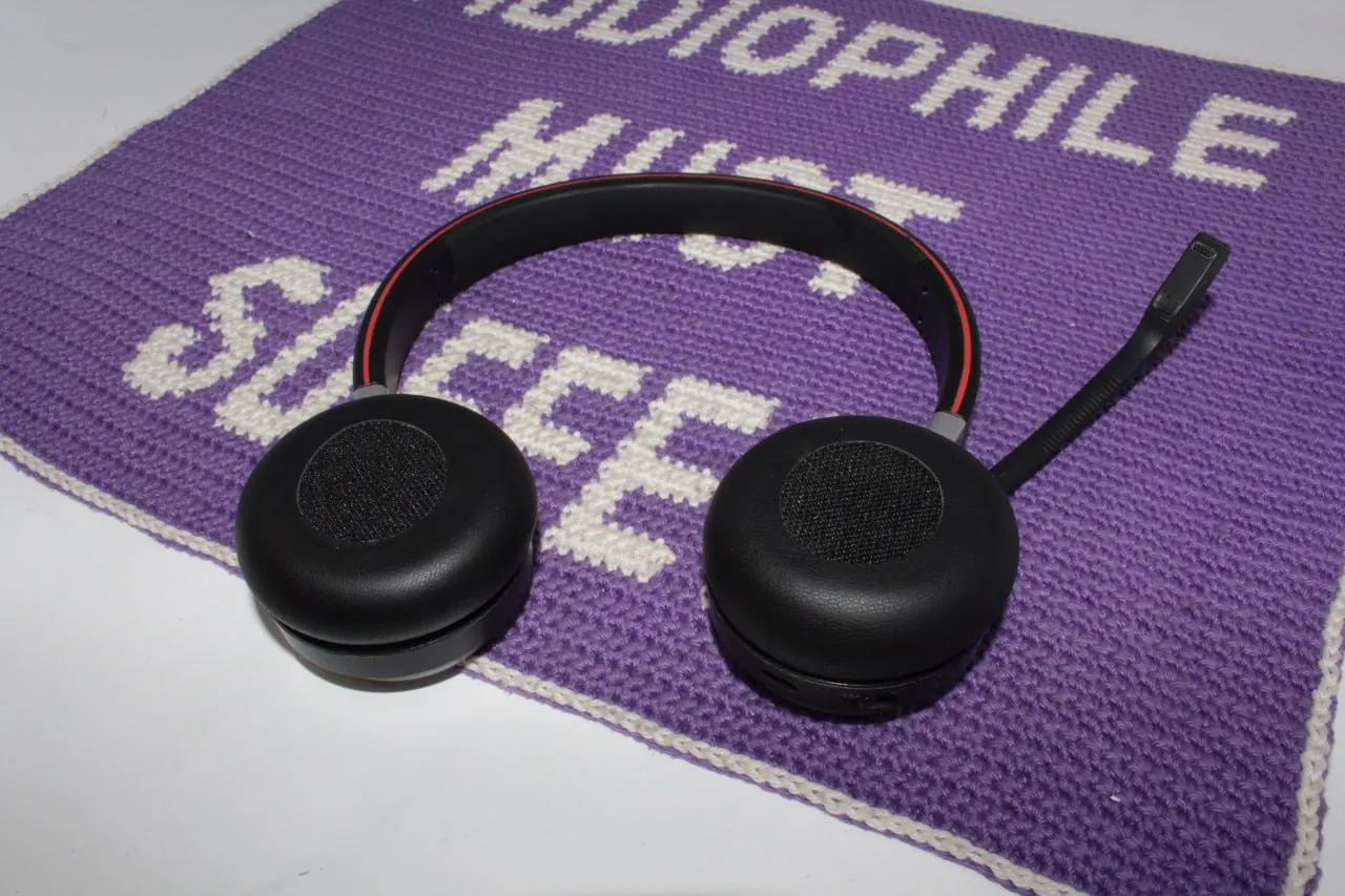 Bluetooth наушники лот: Audio-Technica, Jabra, JBL, Beats Solo 3 3