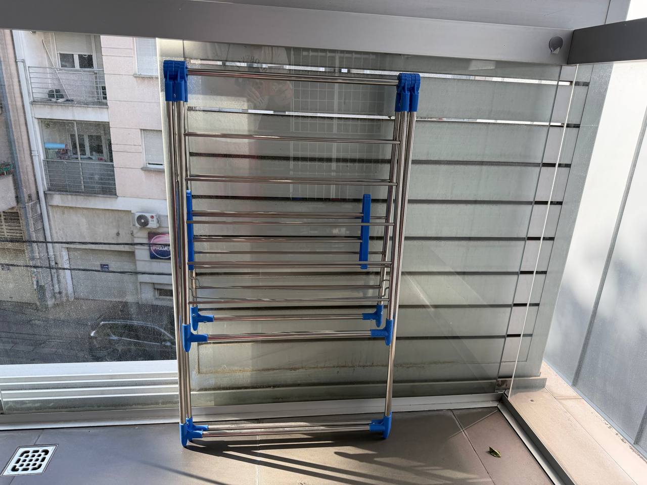 Сушилка для вещей 3