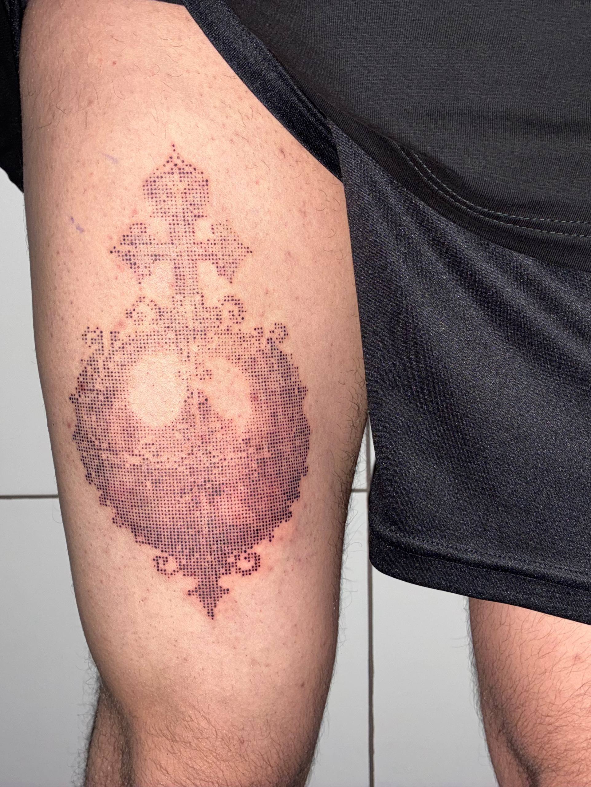 Пиксельные татуировки 8