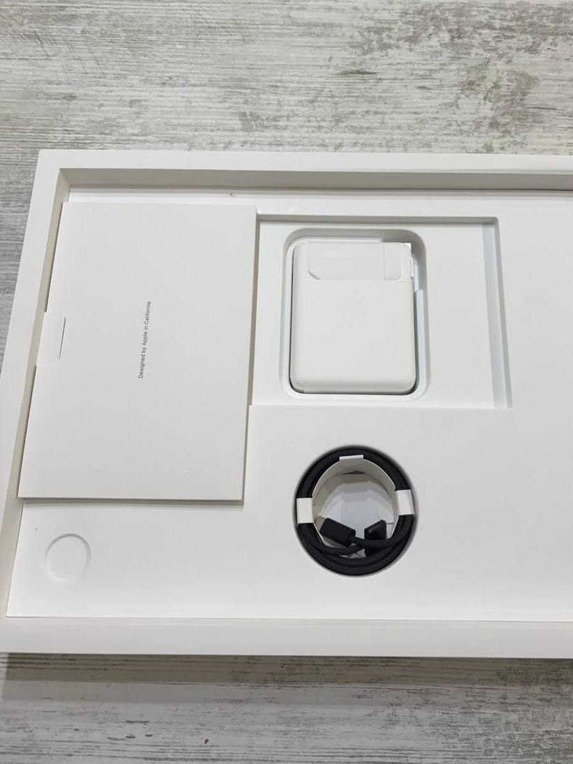 MacBook Pro 16’ M5 Pro 2