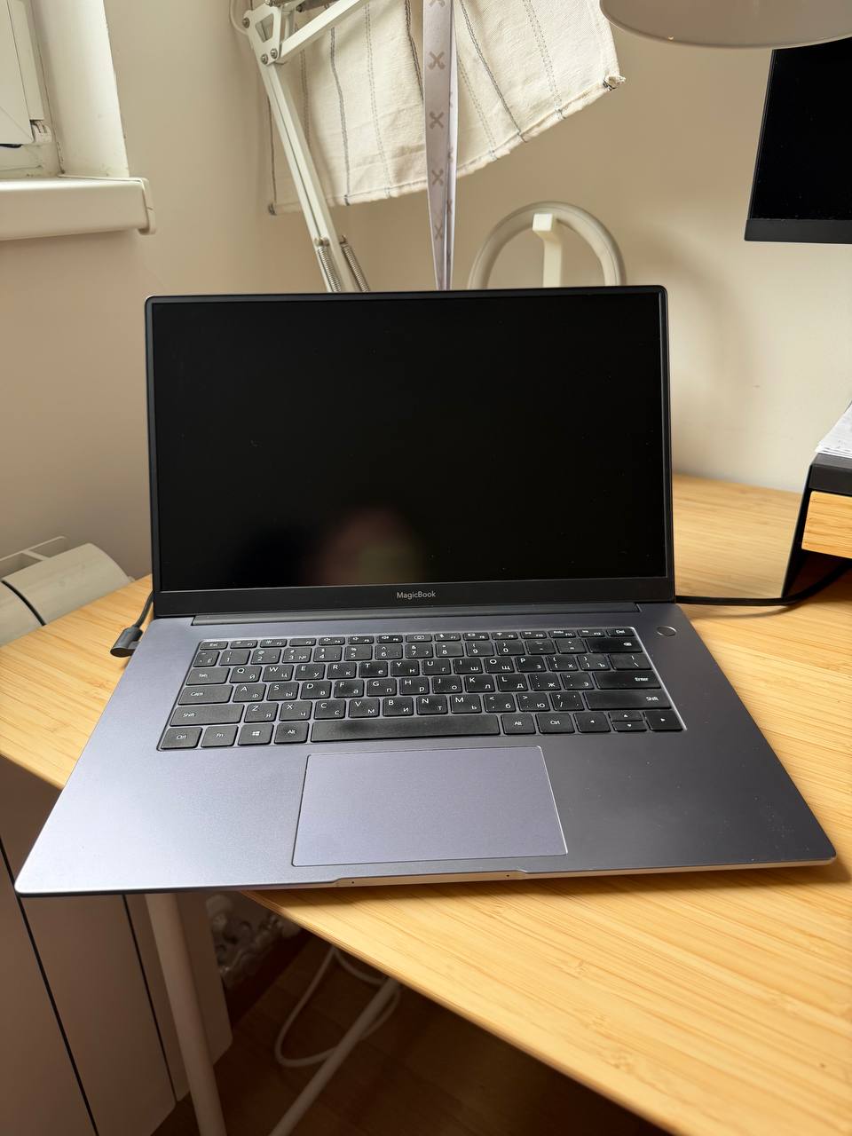 Ноутбук MSI Vector GP77 2