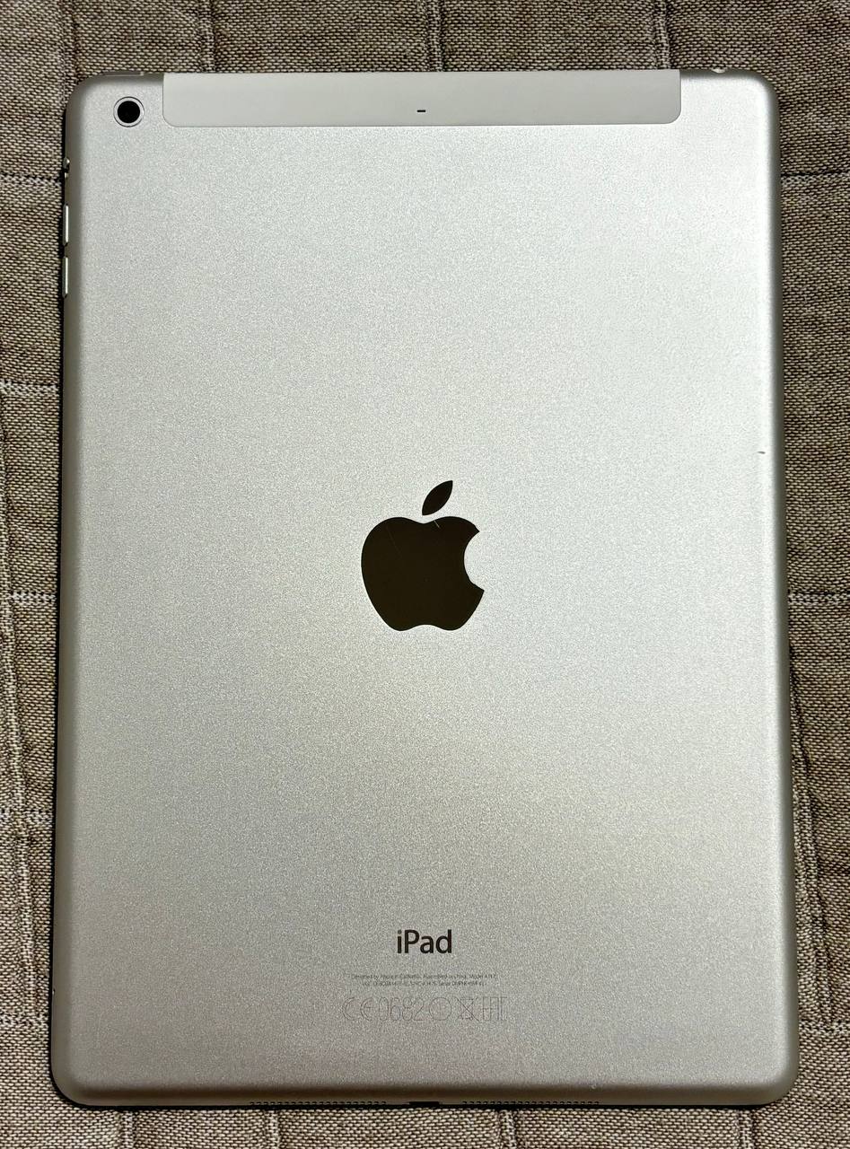 Apple iPad Air 1st generation 2