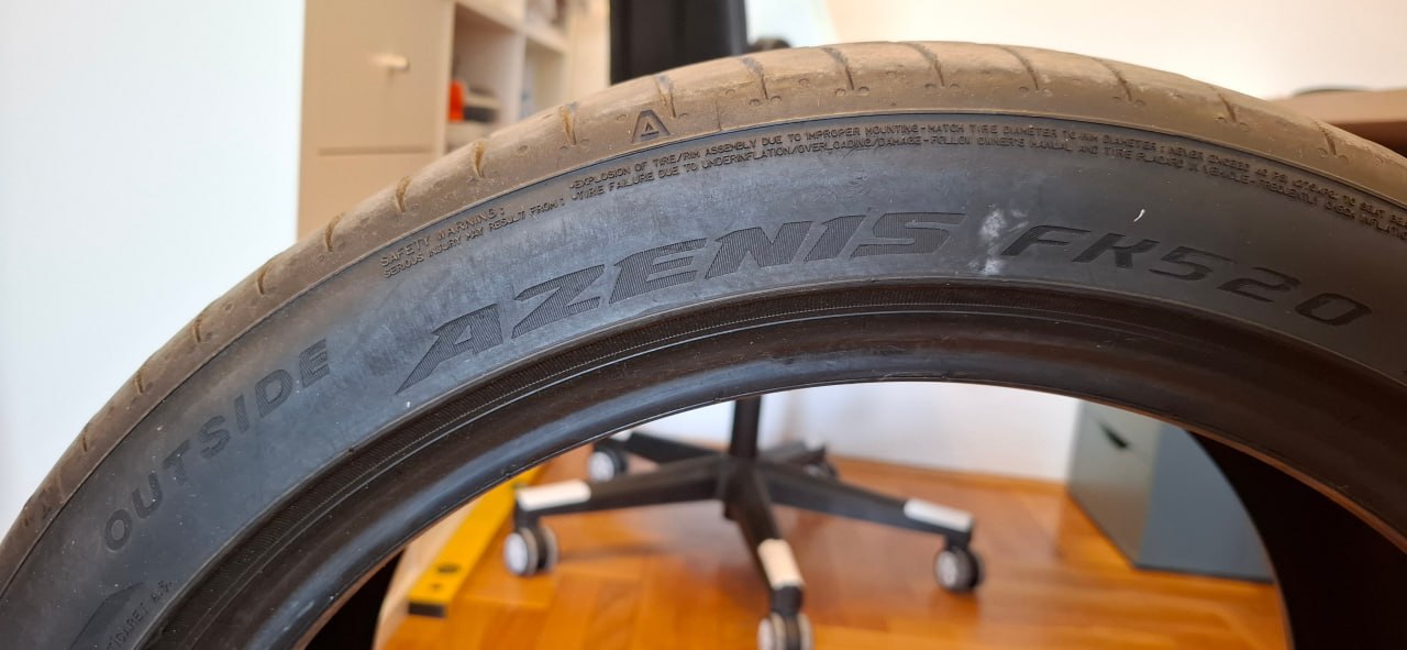 Комплект летней резины Falken Azenis FK520 2