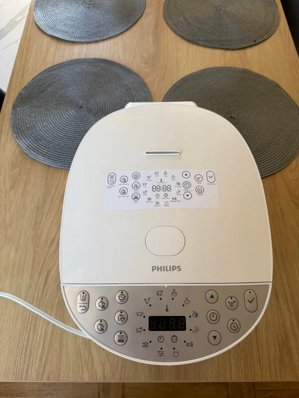 Мультиварка Philips HD4713/40 1