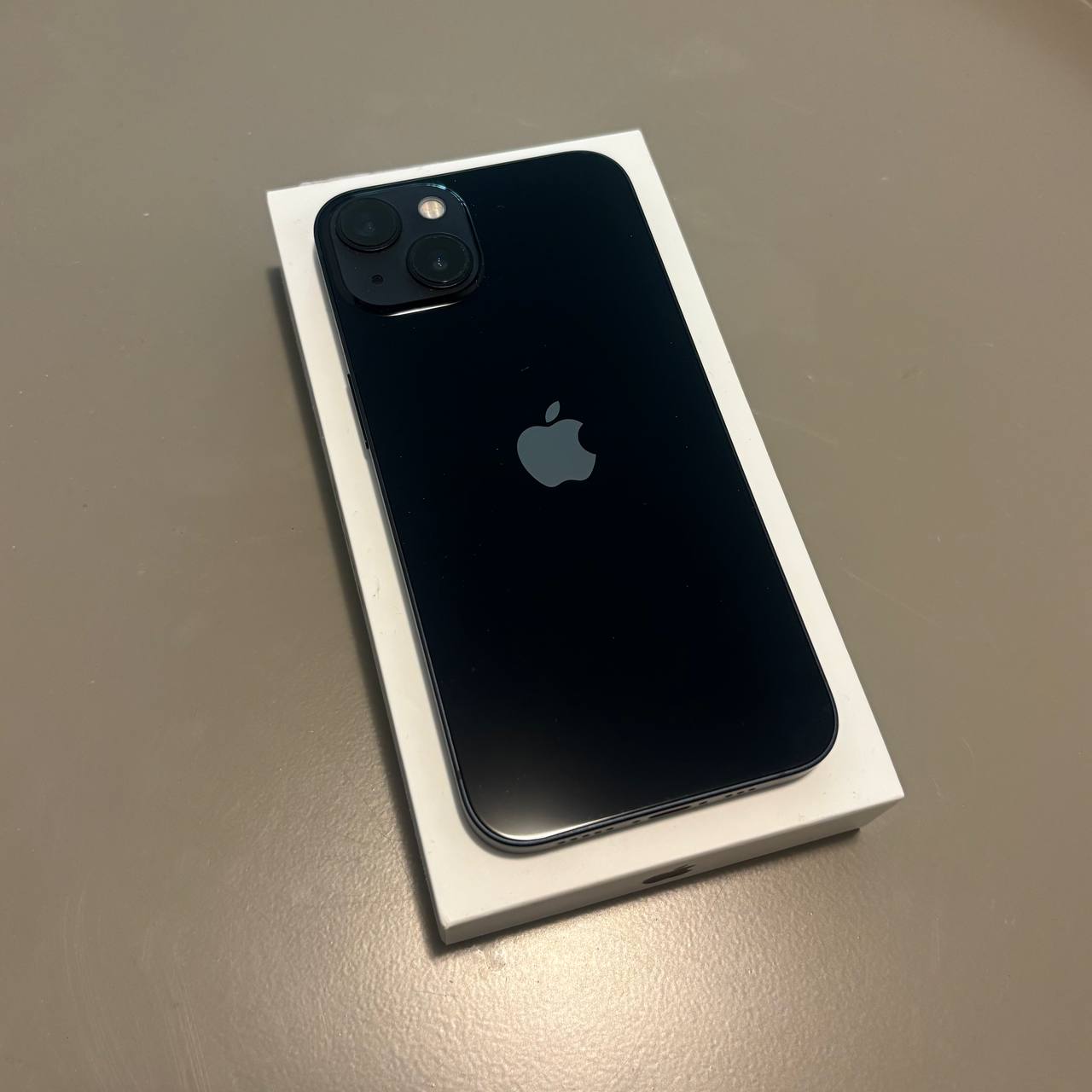 Продаю iPhone 14 128 GB 2