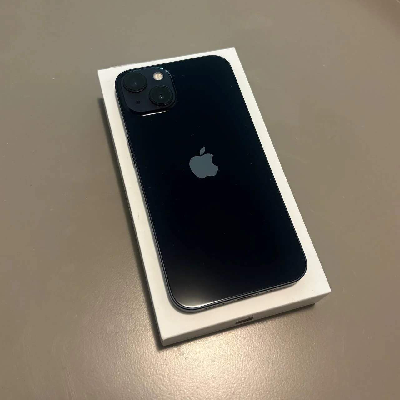 Продаю iPhone 14 128 GB 2