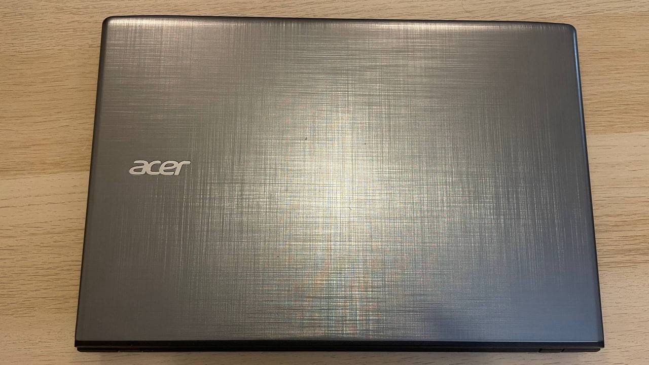 Продаю Acer Aspire E5-575G 4