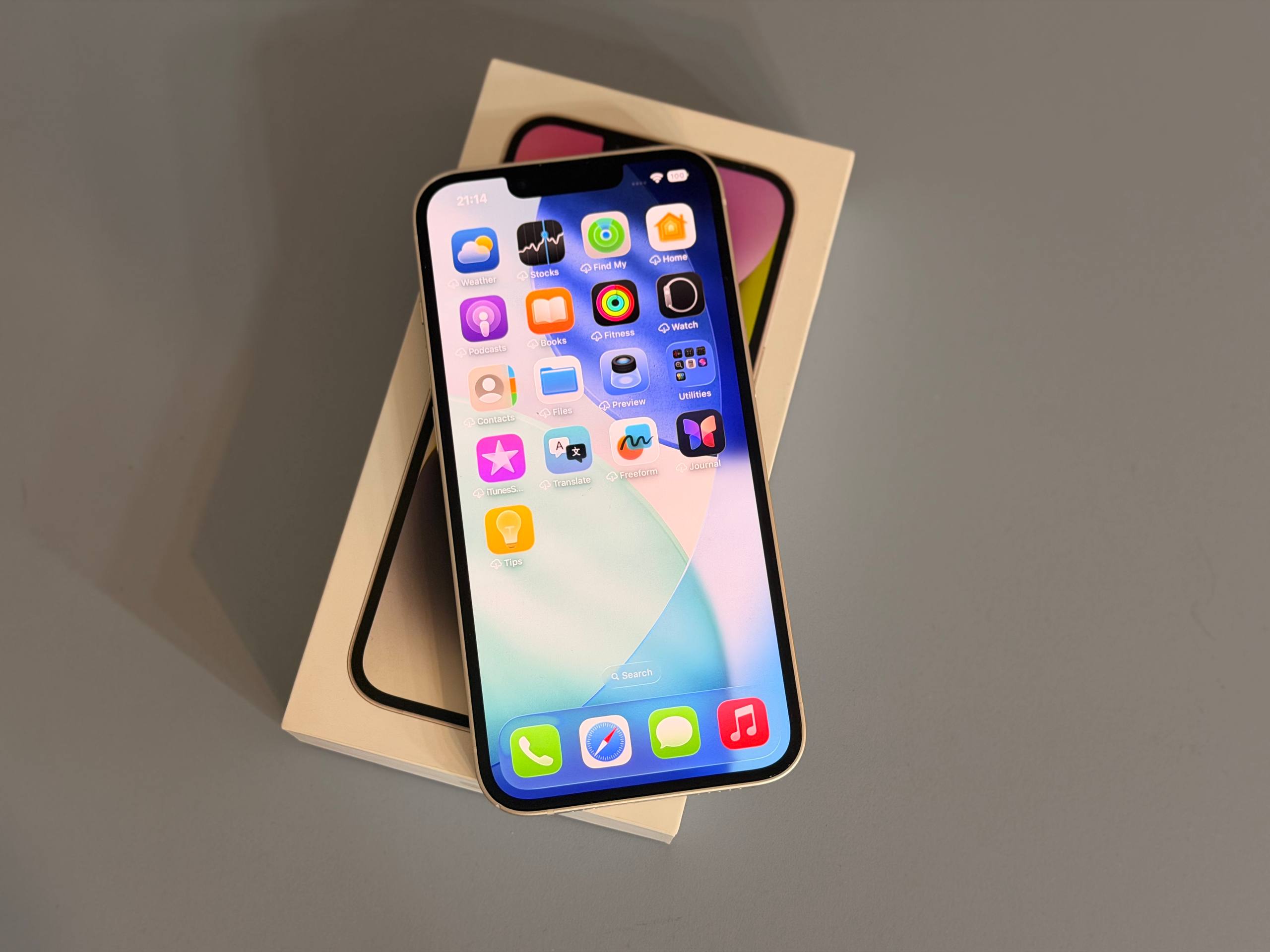 Продаю iPhone 13 256GB 1