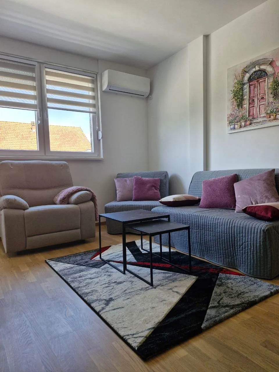 Квартира 50 м² в новом доме Нови-Сад посуточно 1