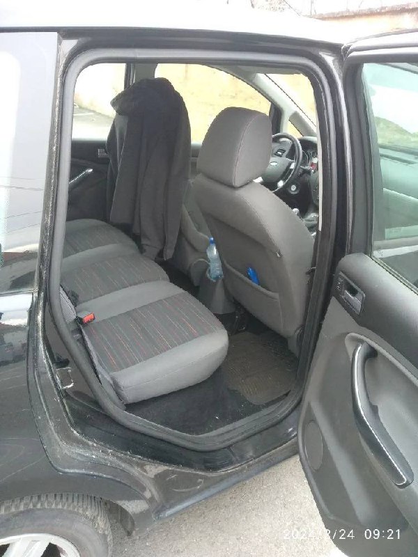 Ford Focus C-Max 2010 3