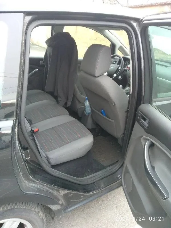 Ford Focus C-Max 2010 3