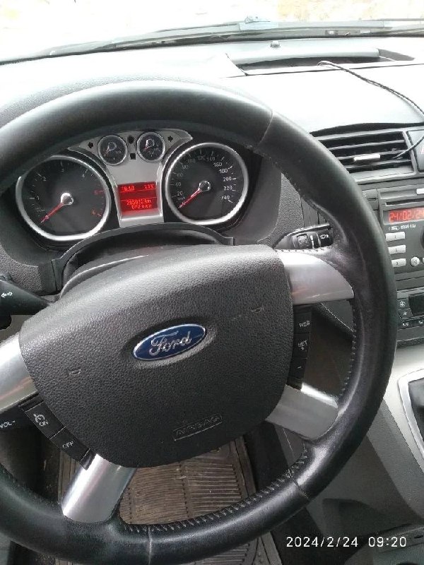 Ford Focus C-Max 2010 5