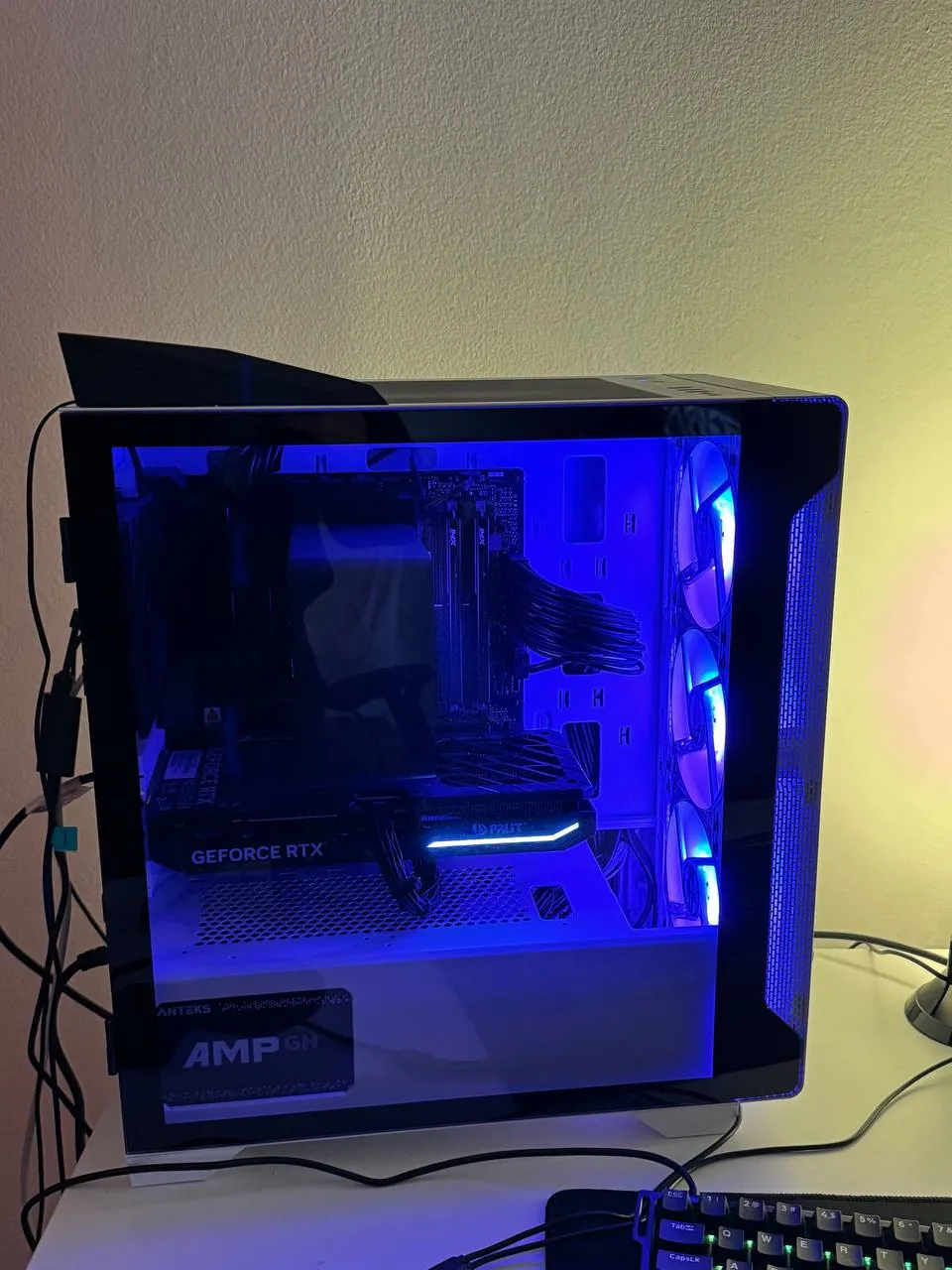 Корпус Thermaltake S100 TG White белый с кулерами 3