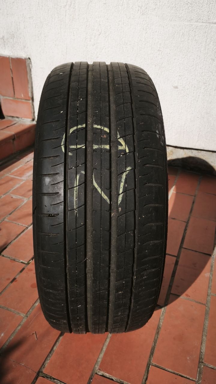 Летние шины SP Dunlop SportMaxx 4
