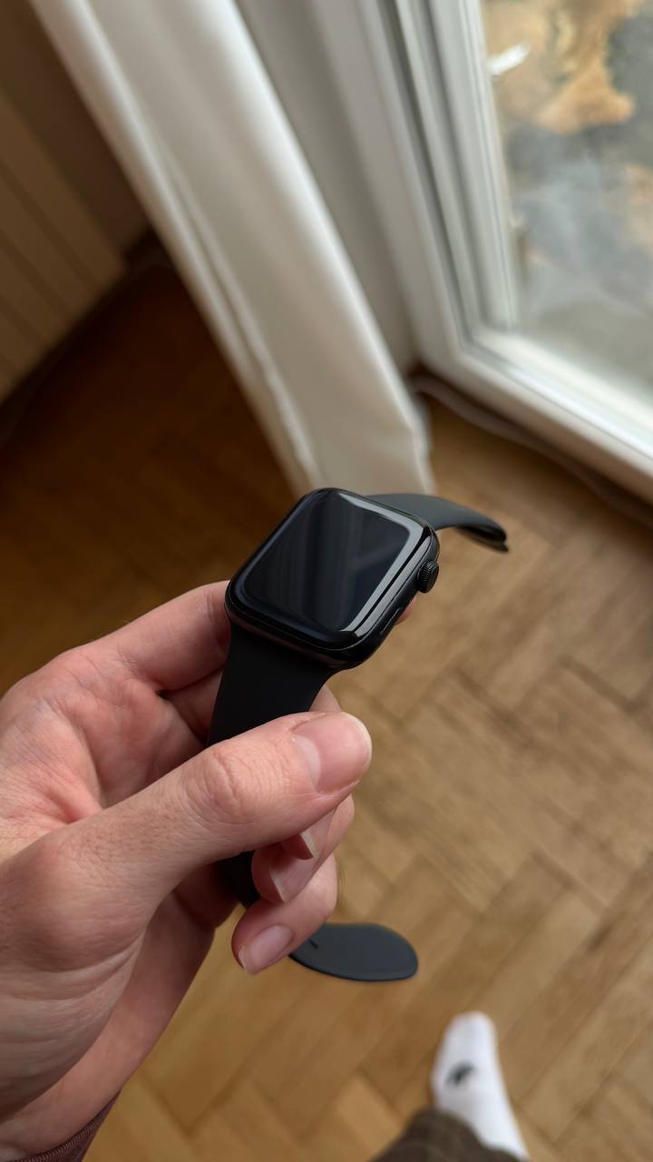 Apple Watch Series 9 45 мм 6