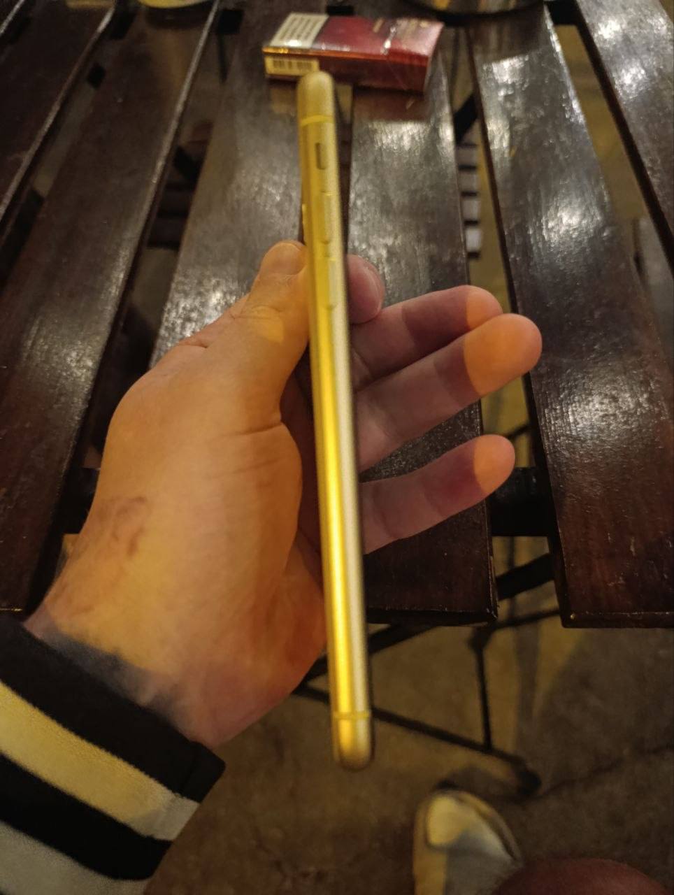 iPhone XR 3