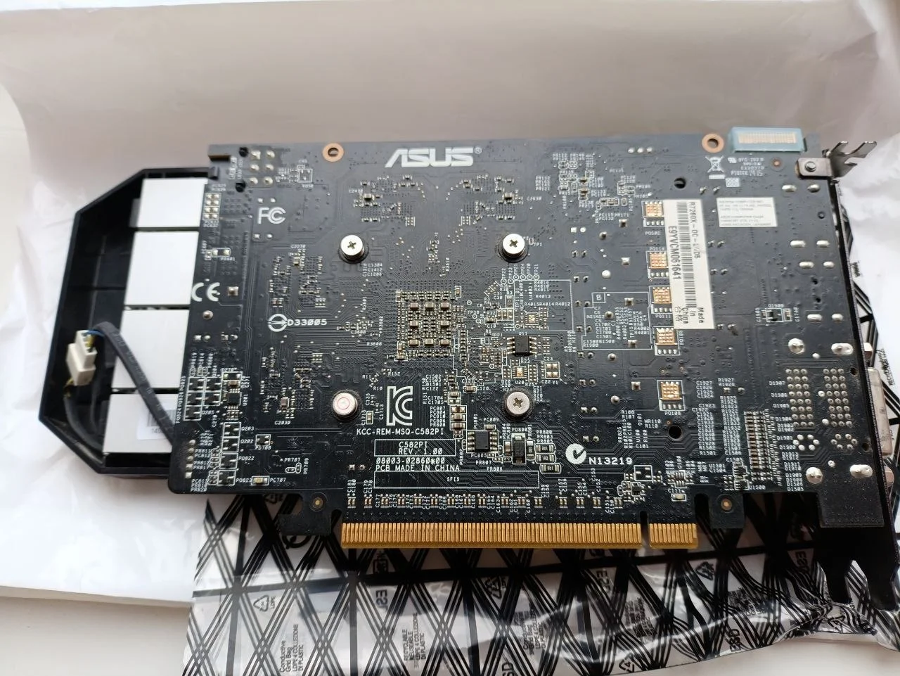 Видеокарта Asus Radeon R7 260x и монитор Viewsonic 4