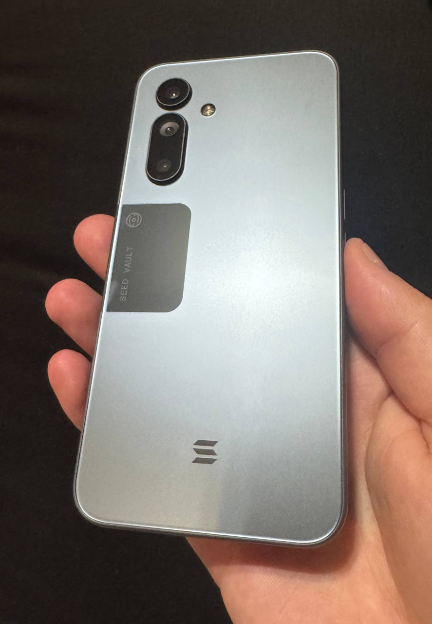Телефон Solana Seeker 2 128GB 1