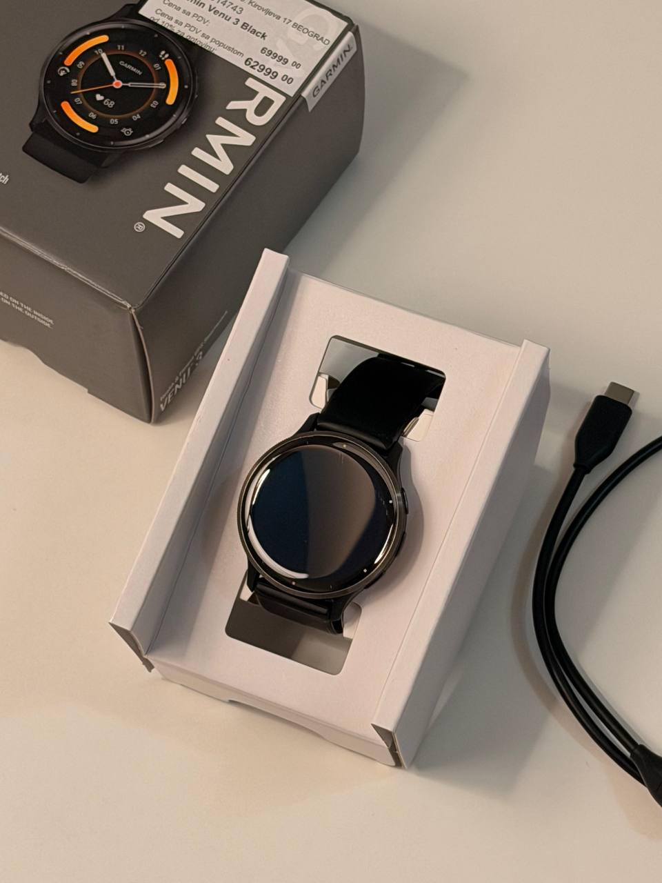 Часы Garmin Venu 3 Black 1