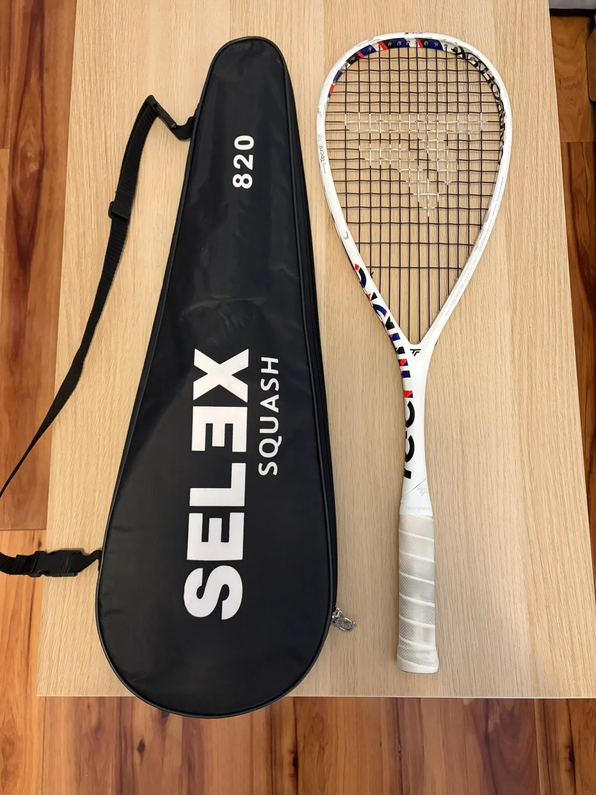 Ракетка Tecnifibre, Logitech K120, Apple Watch 3 и другое 4