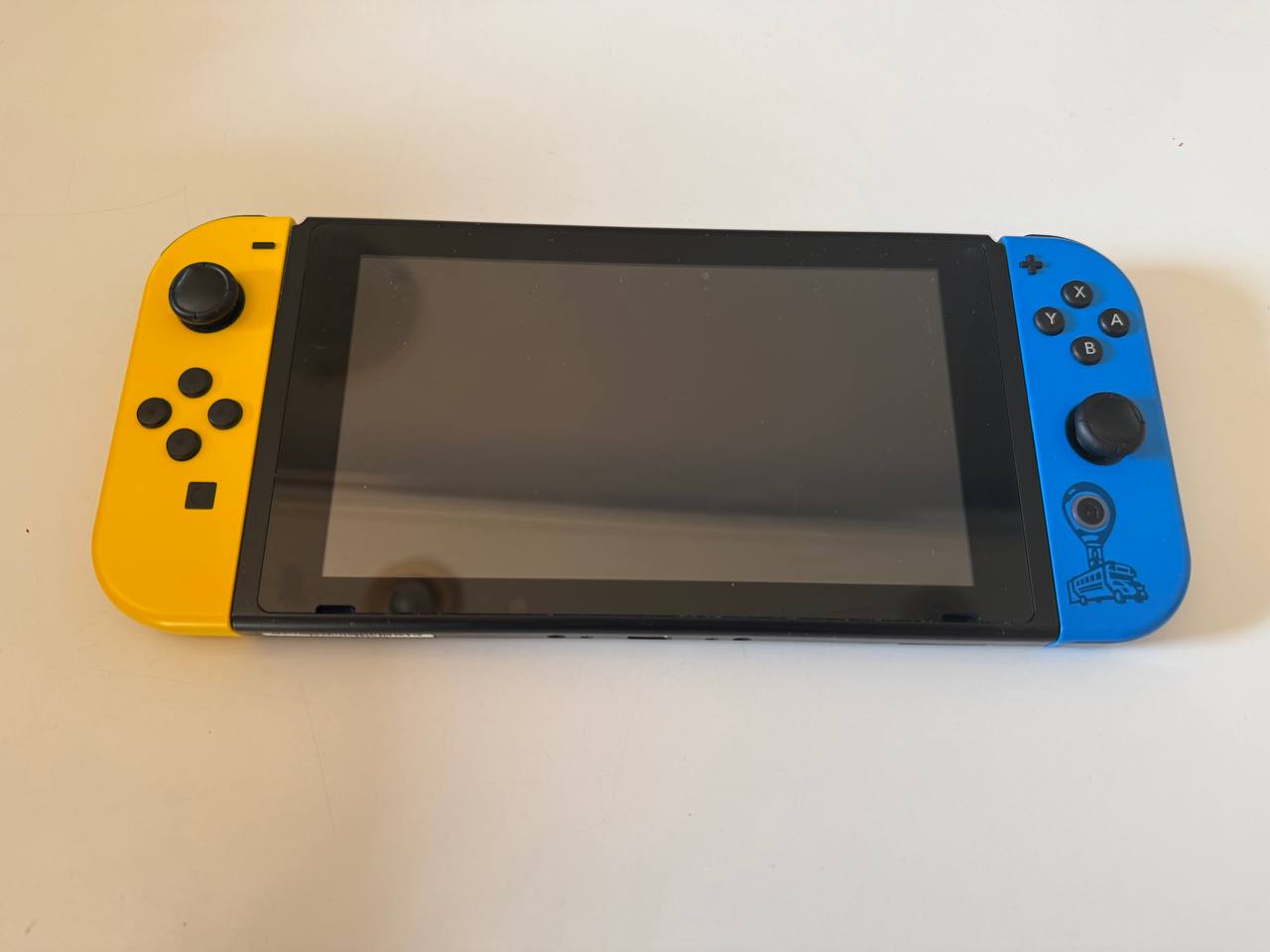 Nintendo Switch Fortnite Edition 2