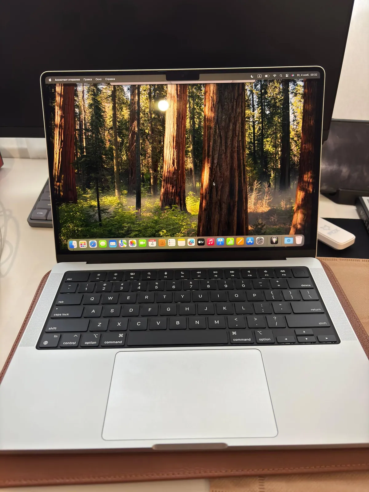 MacBook Pro M4 Max 14 дюймов почти новый 1
