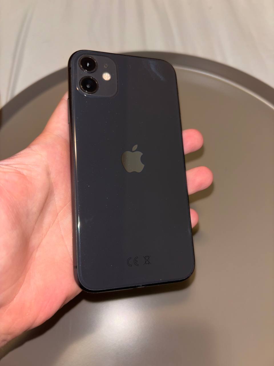 iPhone 11 Black 128GB 2